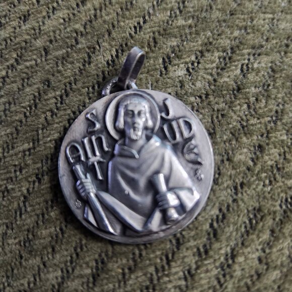 Vintage St. Jude Thaddeus Religious Charm Token Pendant Medal Made in France - Picture 4 of 10